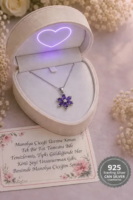 Manolya Çiçeği Kolye